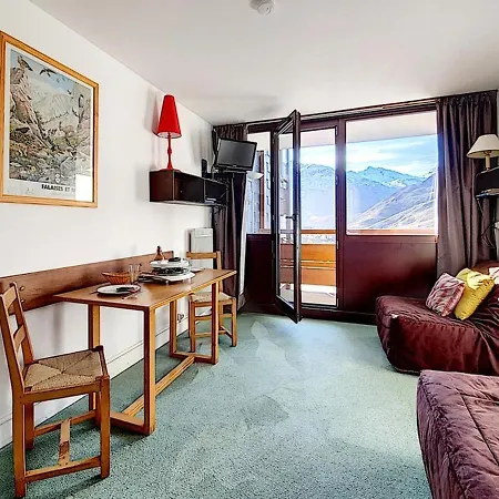 Fonctionnel Au Pied Des Pistes Avec Balcon - Fr-1-344-989 Apartment